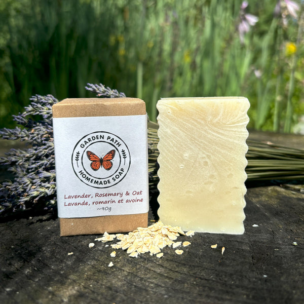 Savon en barre à la lavande, au romarin et à l'avoine | Savon exfoliant 100% naturel aux huiles essentielles - Garden Path Homemade Soap