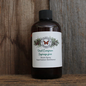 Iced Evergreen | Spray pour le corps et la chambre - Garden Path Homemade Soap